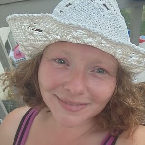 Meet your Posher, Jenny